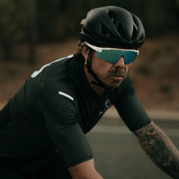 SafeStyle Phantoms Matte White Frame Reflectors Blue Lens - Lifestyle 2